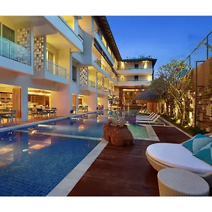 4* Resort Bay And By Prabhu